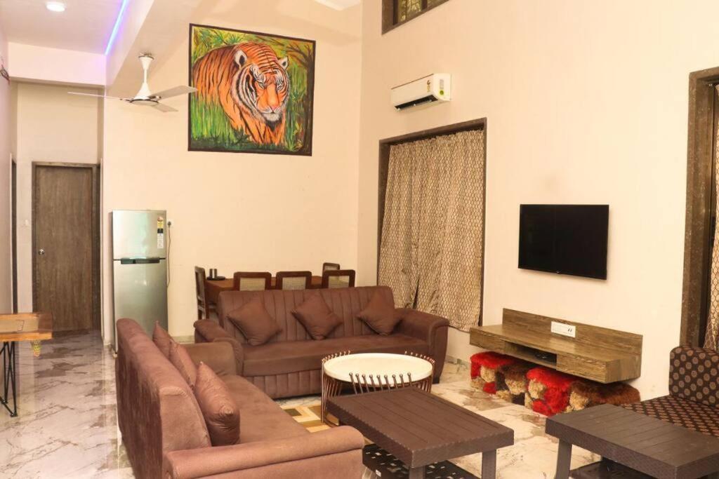Gk Beach House 5Bhk Pvt Pool Villa Bombay Exterior foto